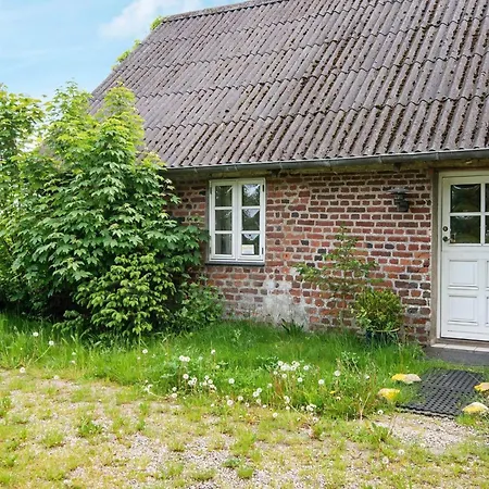 Two-bedroom In 1 Hojer